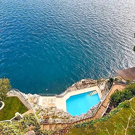 Ξενοδοχείο Eris: A Picco Sul Mare Con Piscina E 5*