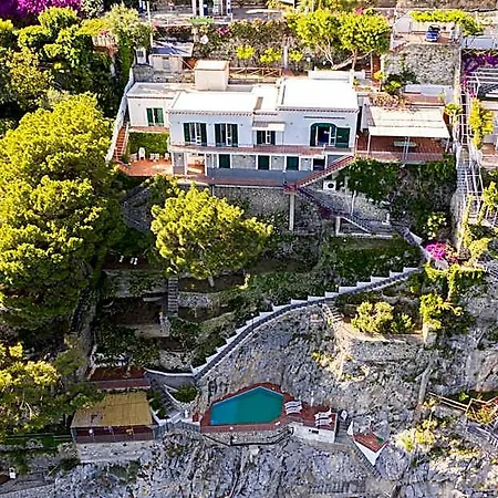 Eris: A Picco Sul Mare Con Piscina E Αμάλφι