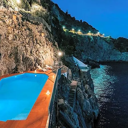Ξενοδοχείο Eris: A Picco Sul Mare Con Piscina E